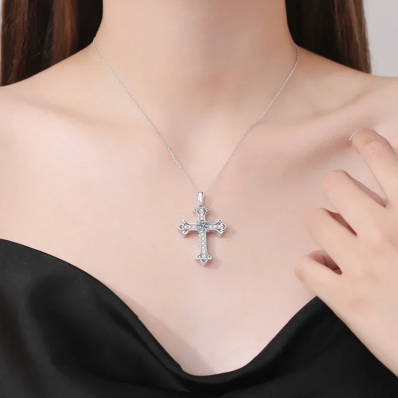 Cross 1ct D Color Moissanite Pendants Necklaces 925 Sterling Silver Trendy Luxury Diamond Clavicle Necklace for Women Jewelry