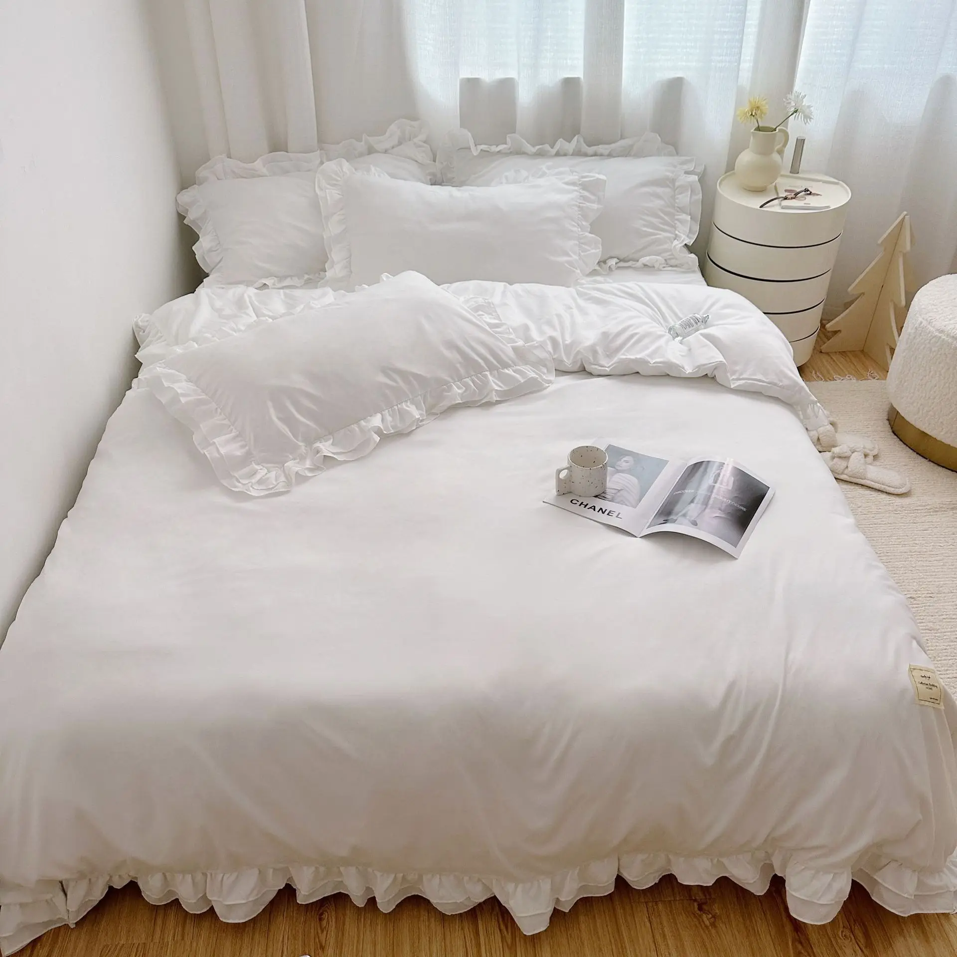 White Ruffled Lightweight Farmhouse Shabby Boho Chic Bedding-Ultra Soft  Microfiber Set ( Bedspread +Quilt Cover+ Pillow Sham) 1