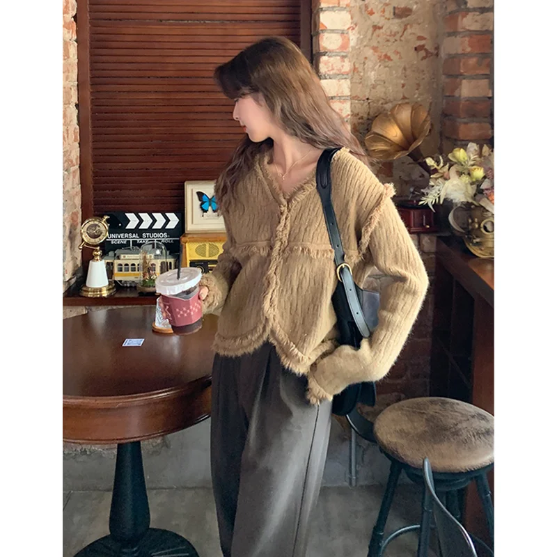 

Women Fashion New Style Apricot Color Tassels Knitted Sweater Temperament Comfortable Cardigan Versatile Autumn and Winter Coat