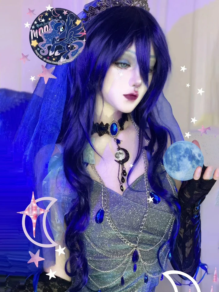 Topcosplay Lange golvende pruik voor vrouwen, super natuurlijke synthetische pruik, krullende pruiken voor anime, cosplay, kostuumfeest, Halloween, carnaval (rood