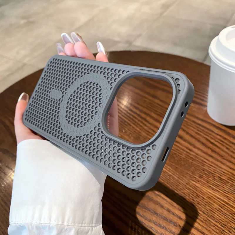 Anti-Drop Honeycomb Cooling Magnetic Phone Case by ELVEV