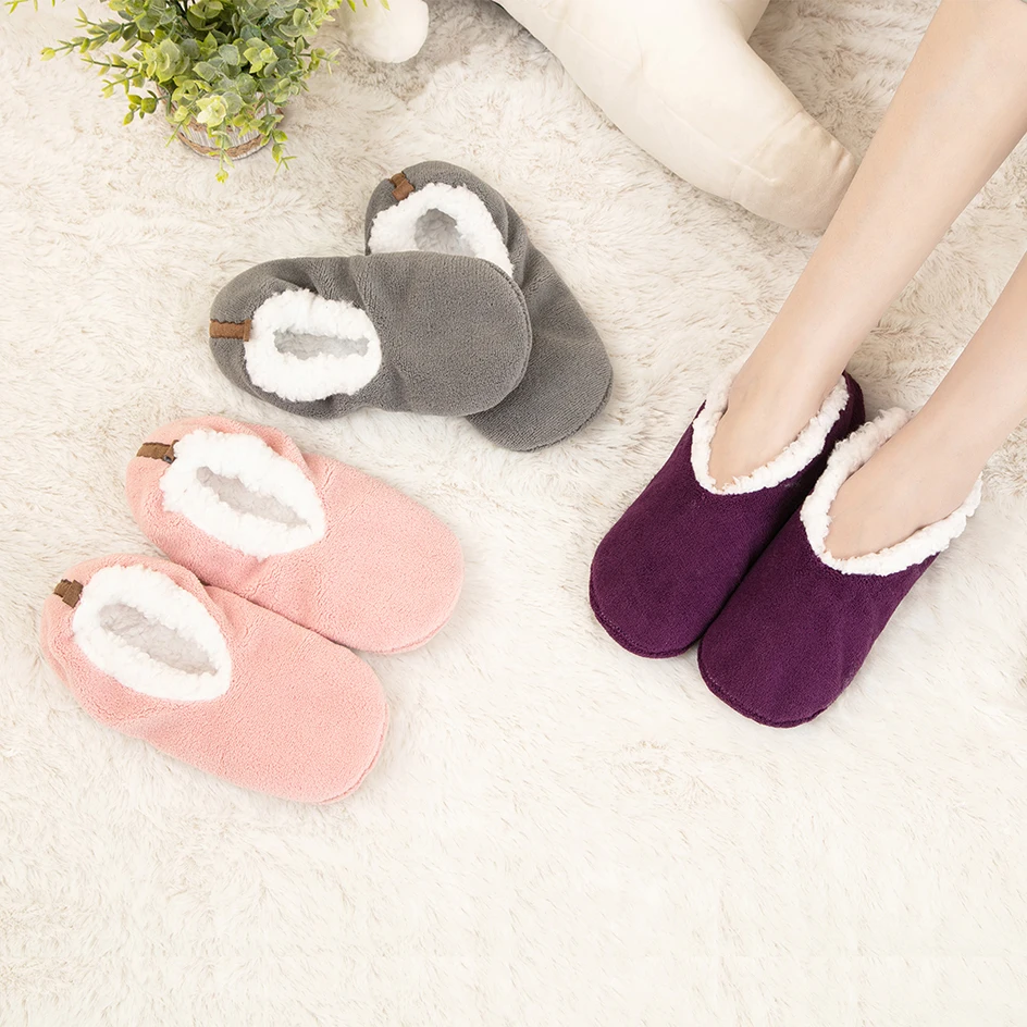 Description Picture 3 of itemWomen's Indoor Floor Socks Keep Warm Winter Men Non-slip Floor Shoes Soft Comfortable 2022 New Fashion Ladies Home Slippers