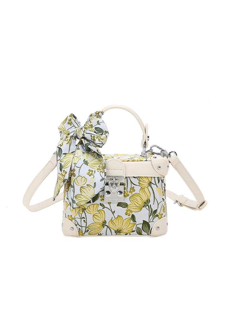 حقيبة مربعة فاخرة، مصممة بطبعة أزهار رائعة وملونة،...