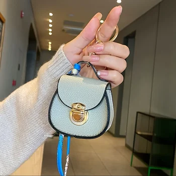 حقيبة سرج صغيرة أنيقة، سلسلة مفاتيح مع وشاح حريري ممتاز، محفظة عملات معدنية خفيفة الوزن من الجلد الصناعي، حقيبة حمل صغيرة هدية أنيقة مثالية 5