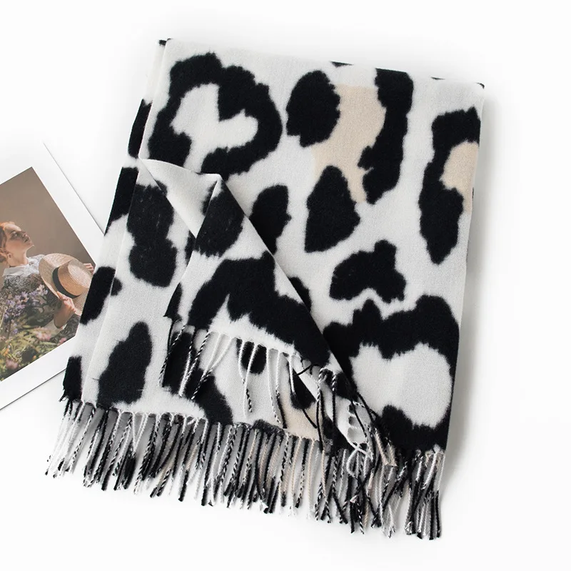 Imitation Cashmere Scarf Black Cow Print Soft Male Female Student Couple Warm Bib Print Cape Flower Shawl 24W048