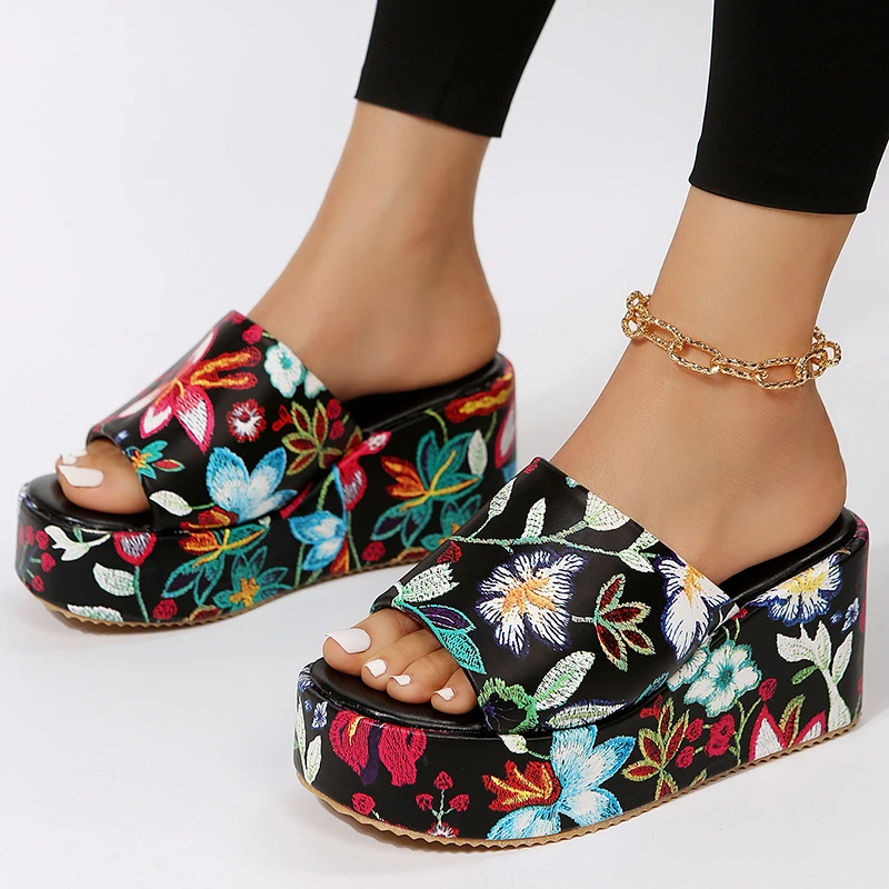 

Summer New Shoes for Women Fashion Bohemian Style Women's Wedge Sandals Leisure Beach Slippers Sandalias De Mujer Verano 2023