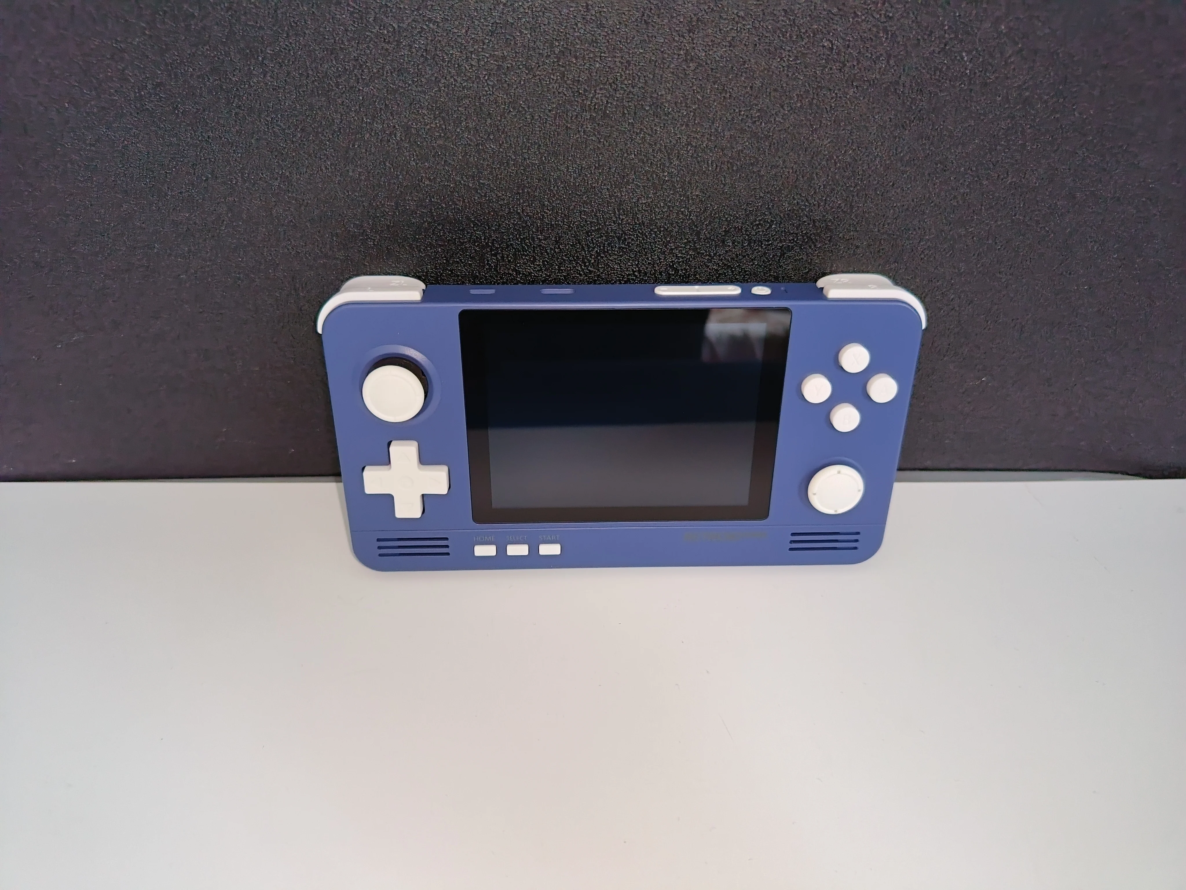 Amazon.com: NEXADAS Retroid Pocket 2 Android Handheld Game