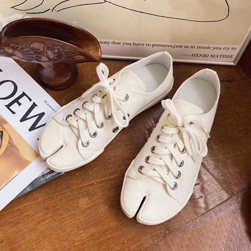 CHMURY 2025 Tabi Snakers Shoes White Purple Orange Black Canvas Lace Up Flats Casual Shoes for Women 4