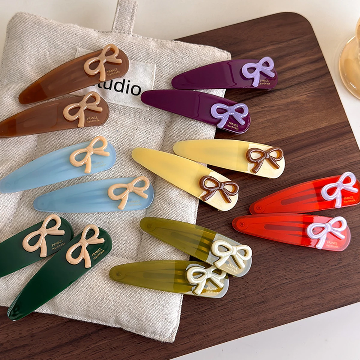 1 Stück koreanische Haarspange aus Acetat mit Kontrast-Schleife, praktische BB-Clip-Haarspange für die Seiten, dreieckige Haarspange