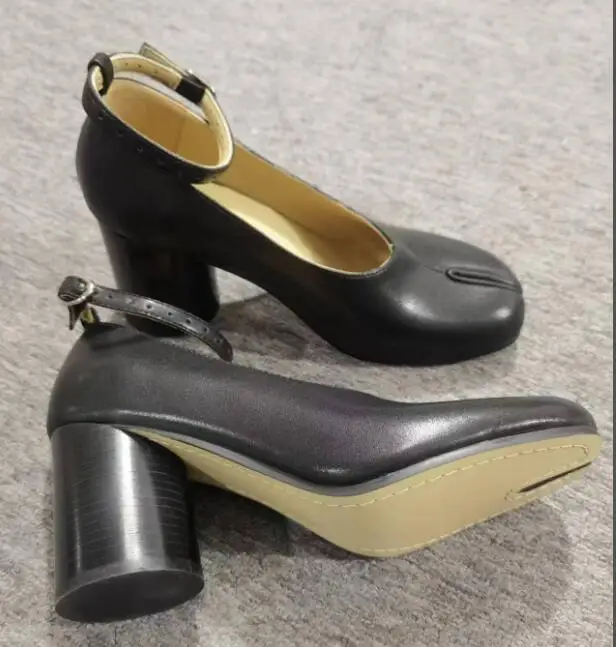 

Factory Mary jane Ankle strap round sperated toe block Heels Pumps black leather Chunky heels OL Dress shoes Real photo