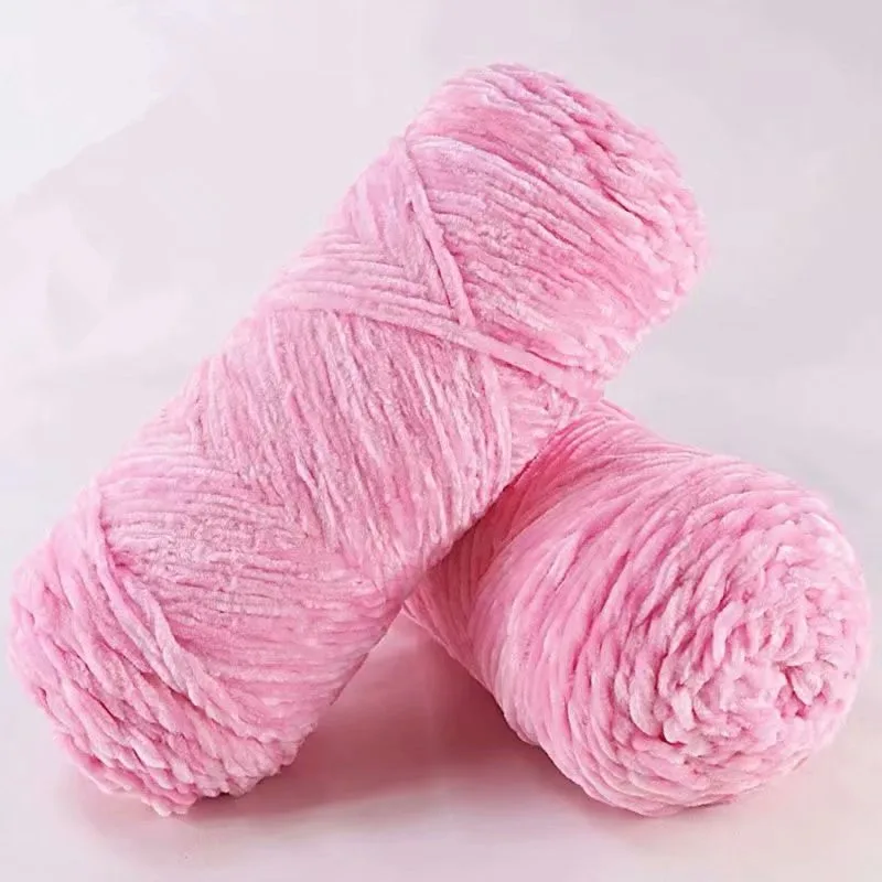Luxurious Velvet Chenille Yarn for Amigurumi and Knitting - Soft, Plush, 100% Polyester (100g, 130m)