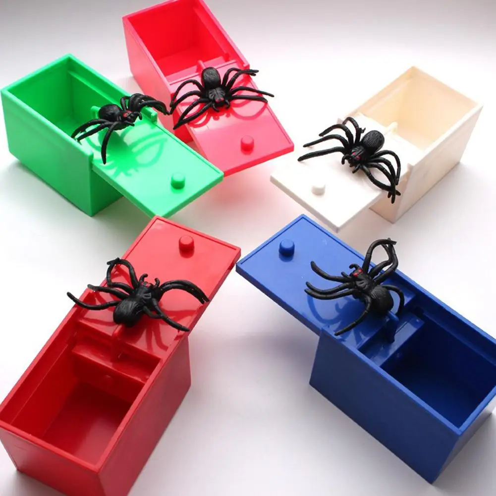 1Pcs Prank Scary Box Halloween Surprising Box Scare Toy Fake Spider Friend Funny Play Scary Gift Spoof Tricky Plastic
