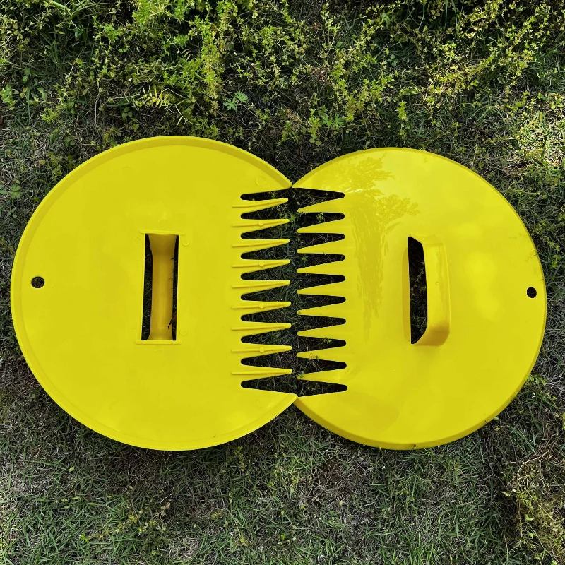 Leaf Picking Plastic Rake for Gardening Used for Collecting Fallen Leaves in Gardens Outdoor Garden Tools 3