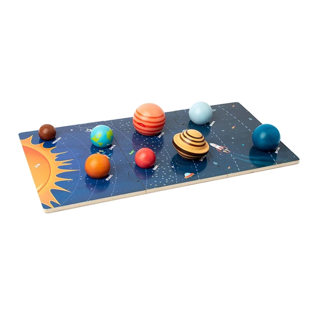 Planètes jouets apprentissage pour découvrir le système solaire