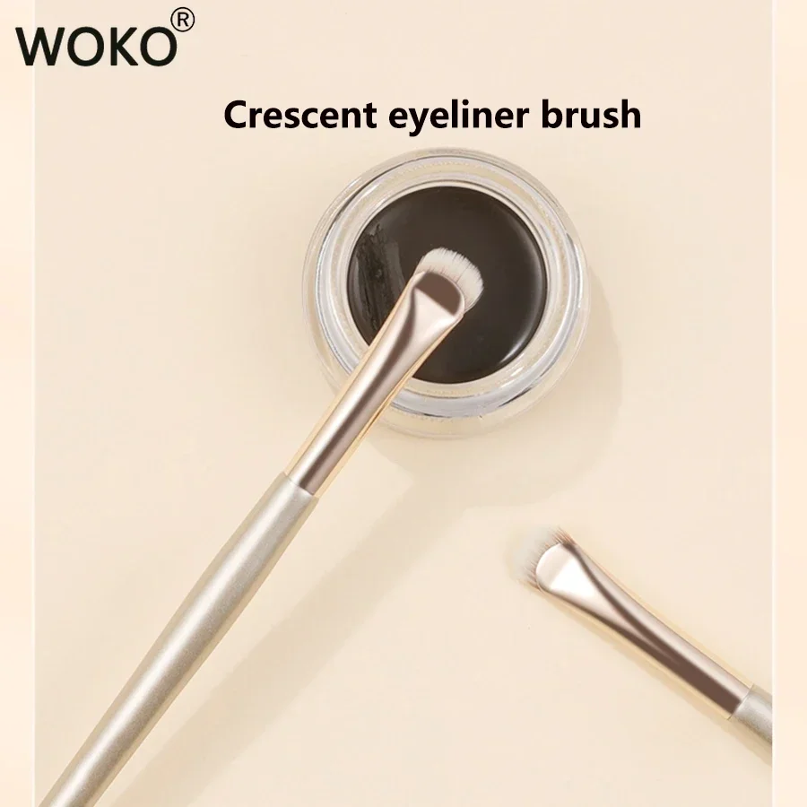 Makeup Brush Crescent Eyeliner Brush Draw Eyeliner Eyeband Contour Makeup Tools Upgrade half round Crescent Blade Eye liner Makeup Brush Thin