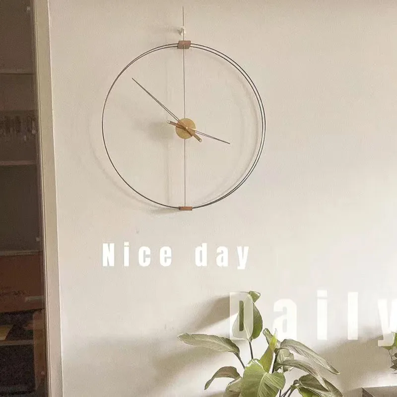 

Luxury Nordic Wall Clocks Big Size Art Mural Modern Aesthetic Wall Watch Design Simple Silent Reloj De Pared Home Decoration