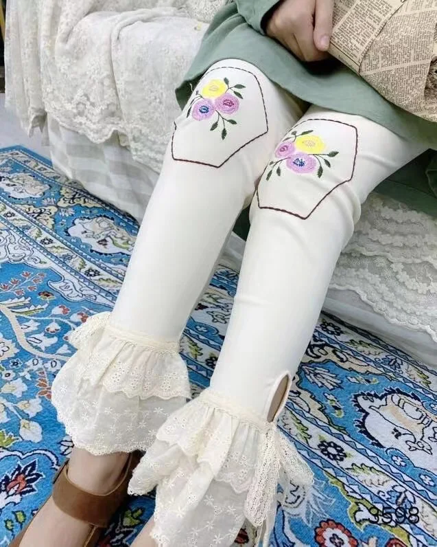 BunniesFairy 2022 Spring New Japan Mori Girl Kawaii Fairy Core Grunge Casual Flower Embroidery Leggings Cotton Linen Women Basic black capri pants