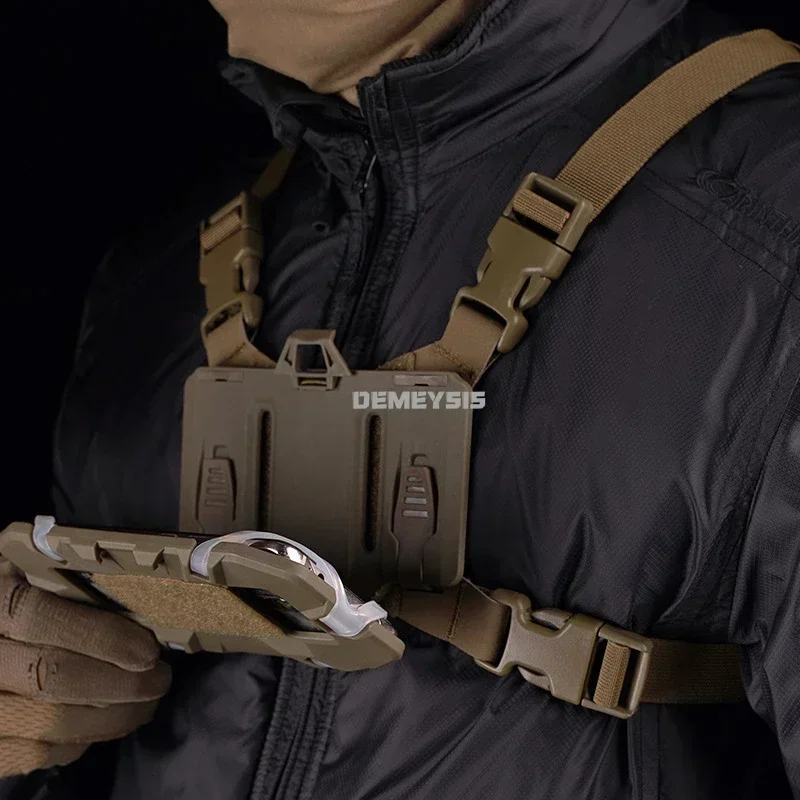 Vest Mobile Phone Rack Tactical Folded Navigation Board Mobile Phone MOLLE Holder Hunting Paintball Chest Bag Map Bag