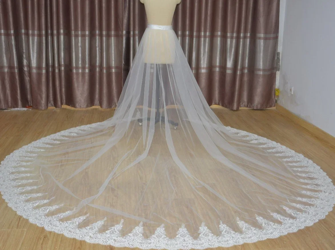 jupe-en-tulle-et-dentelle-pour-mariee-surjupe-robe-de-rh-train-d'eglise-accessoires-de-mariage-personnalises