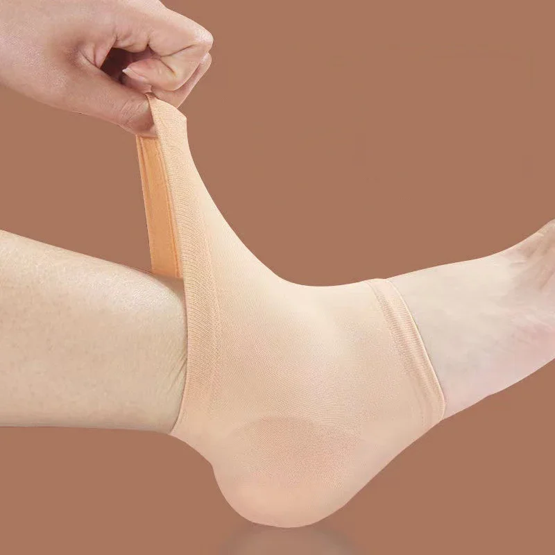 Heel Protective Cover Foot Heels Socks Pain Relief Feet Care Sock Black Silicone Anti-Crack Moisturizing Shoe Pads Unisex 2Pcs heel protector heel protector pads heel protector patches heel socks