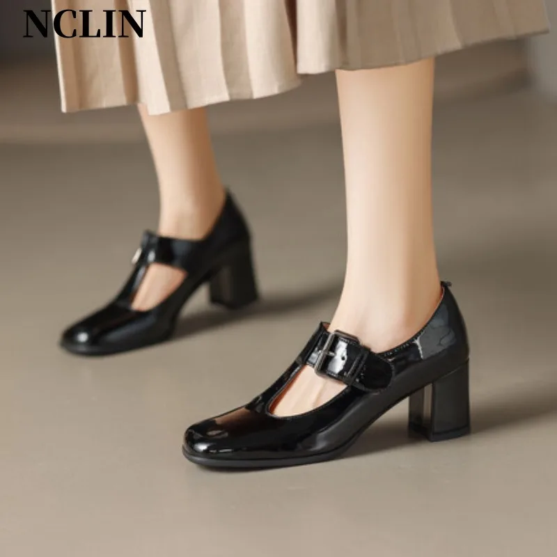 

New Patent Leather Vintage Women Shoes Fashion Round Toe Pumps Chunky Heel Spring Shoes Women Zapatos De Mujer Mary Jane Shoes