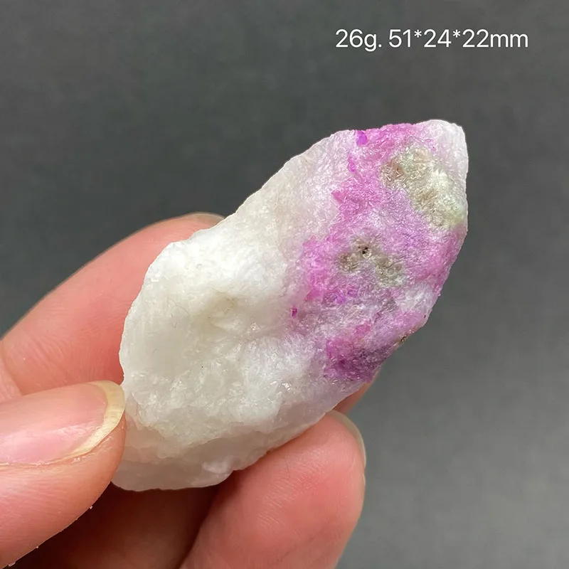 100%  Natural Myanmar ruby Mineral Specimens Stones and Crystals Healing Crystal