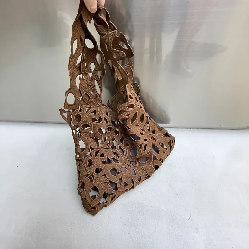 Lace Shoulder Bag 2025 Women Summer Fashion Designer Handbags Ladies Hollow Out Flower Solid Color Composite Crochet Bags