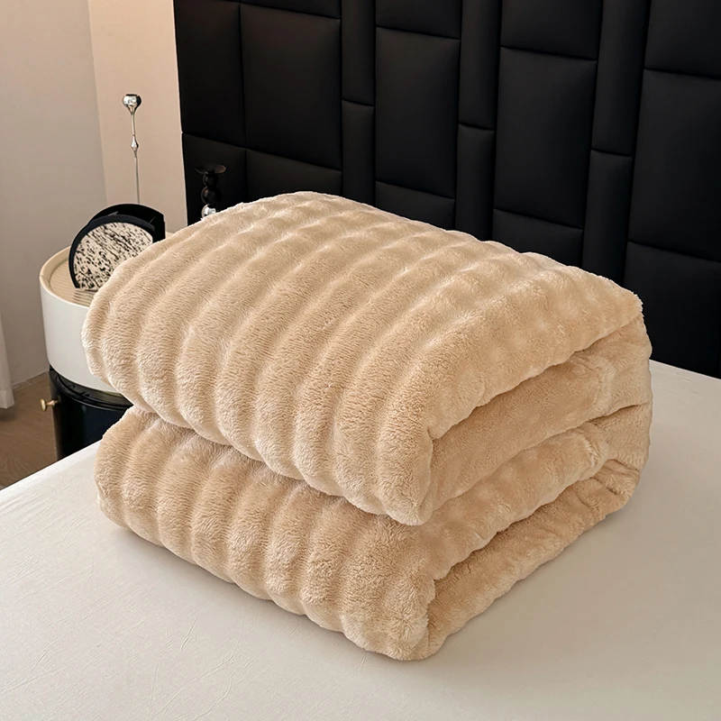 Luxurious 3D Bubble White Plush Fleece Blanket - Ultra-Soft Textured Throw