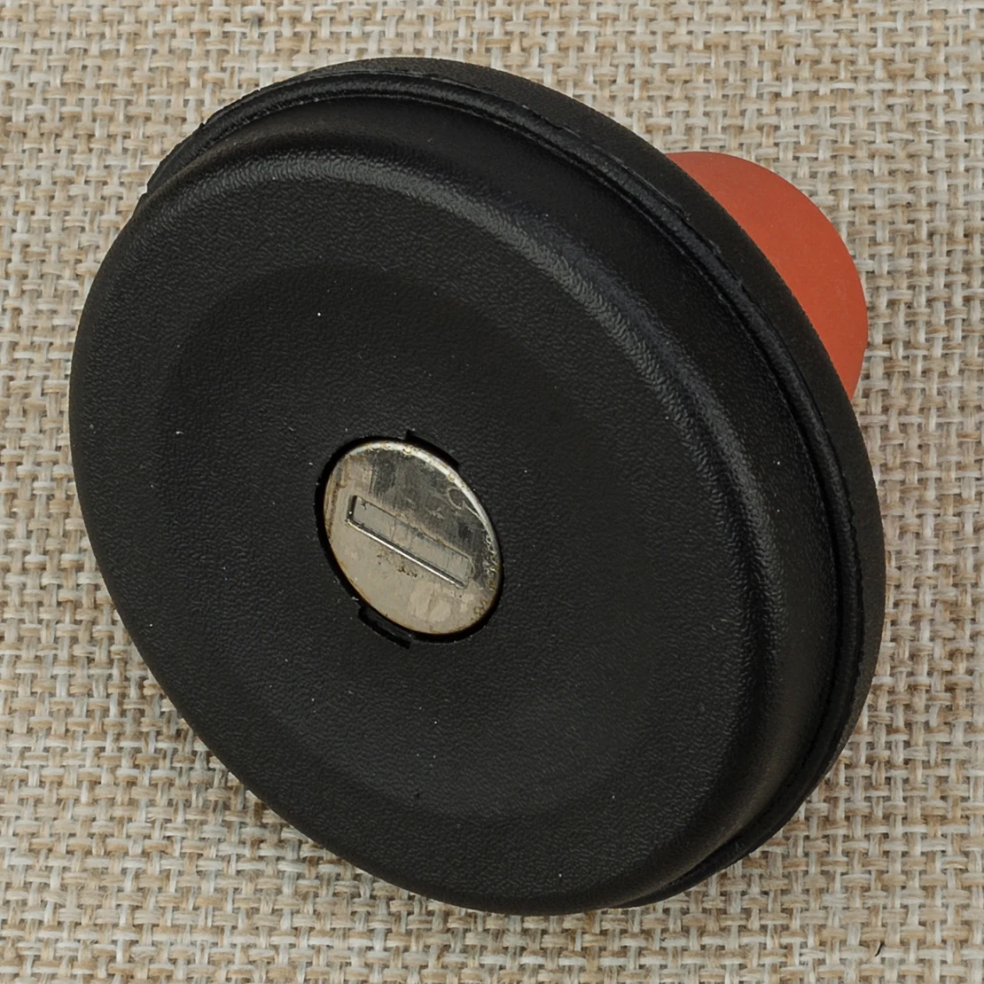 Fuel Tank Filler Cap Lid Lock Key YXGFD002 701201553 Fit for Ford Galaxy Seat Alhambra VW Transporter Caravelle Sharan 7D0201551