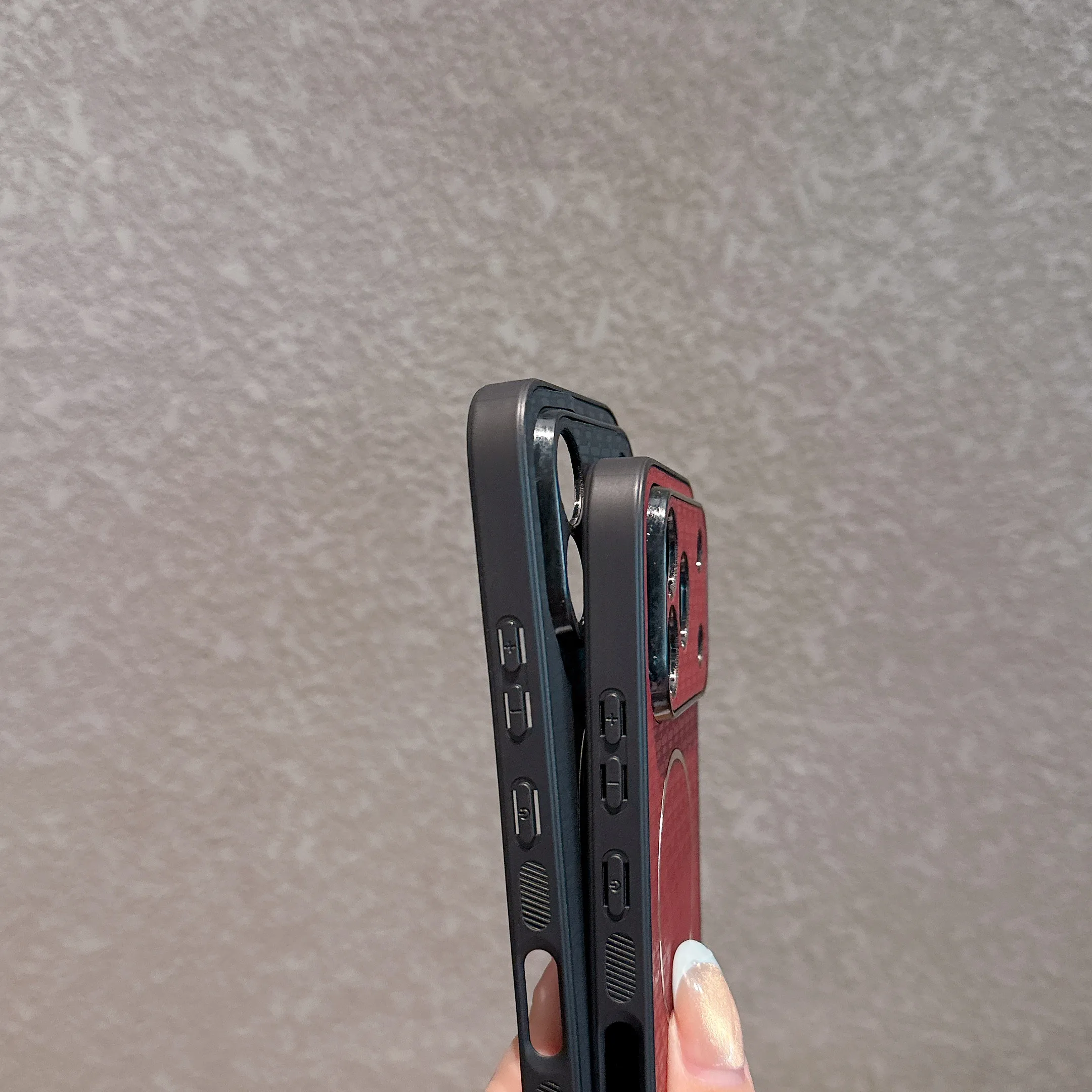 Exquisite Electroplated Circular Magnetic Anti-Fingerprint Phone Case