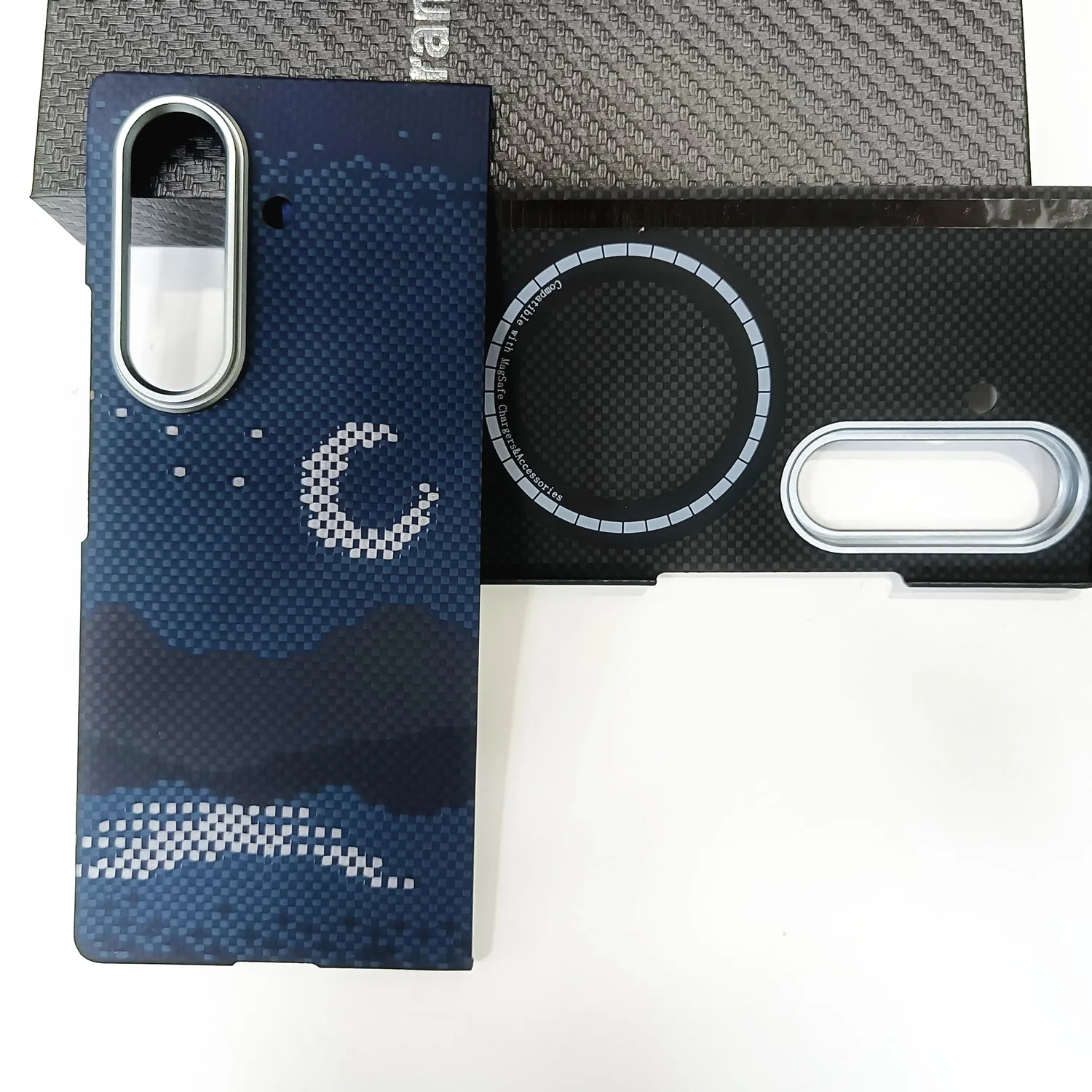 Premium Ultra Thin Aramid Carbon Fiber Shockproof Back Cover