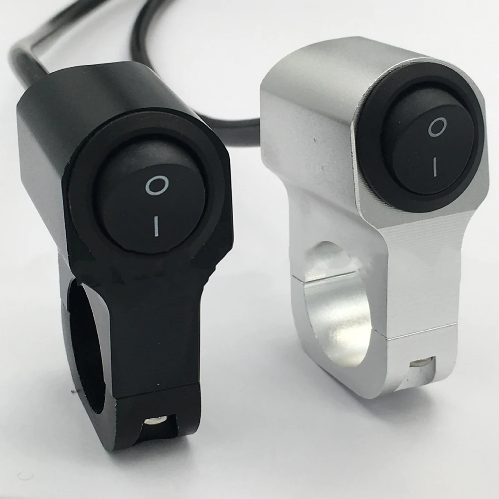 

Replace your worn out handlebar switch with this durable and reliable 2 in 1 option for electric scooters and bicycles
