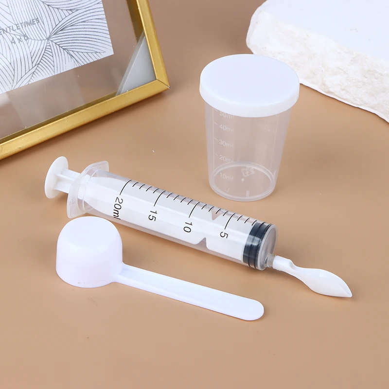 4Pcs Bird Parrot Feeder Spoon with Manual Syringe Baby Bird Water Milk Medicine Feeding Syringe Feeding Needle Supplies bird feeder parrot feeder bird feeding syringe pet water feeder bird oral gavage needle