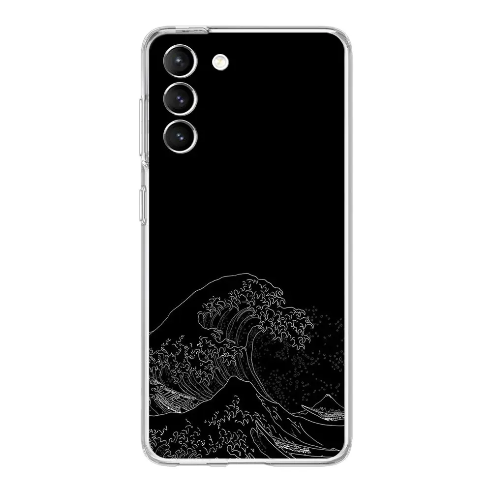 Fashionable Phone Case Featuring The Great Wave of Kanagawa Design