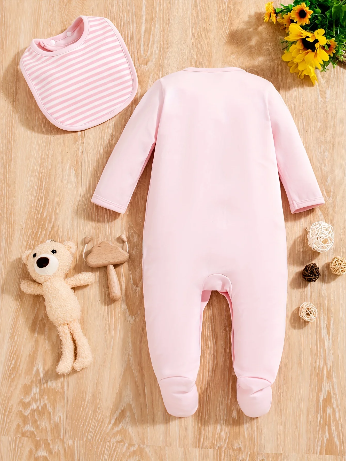 Solid Color Baby Bodysuit, Spring And Autumn Outfit Baby Girl Cotton Bottoming Shirt With Bib