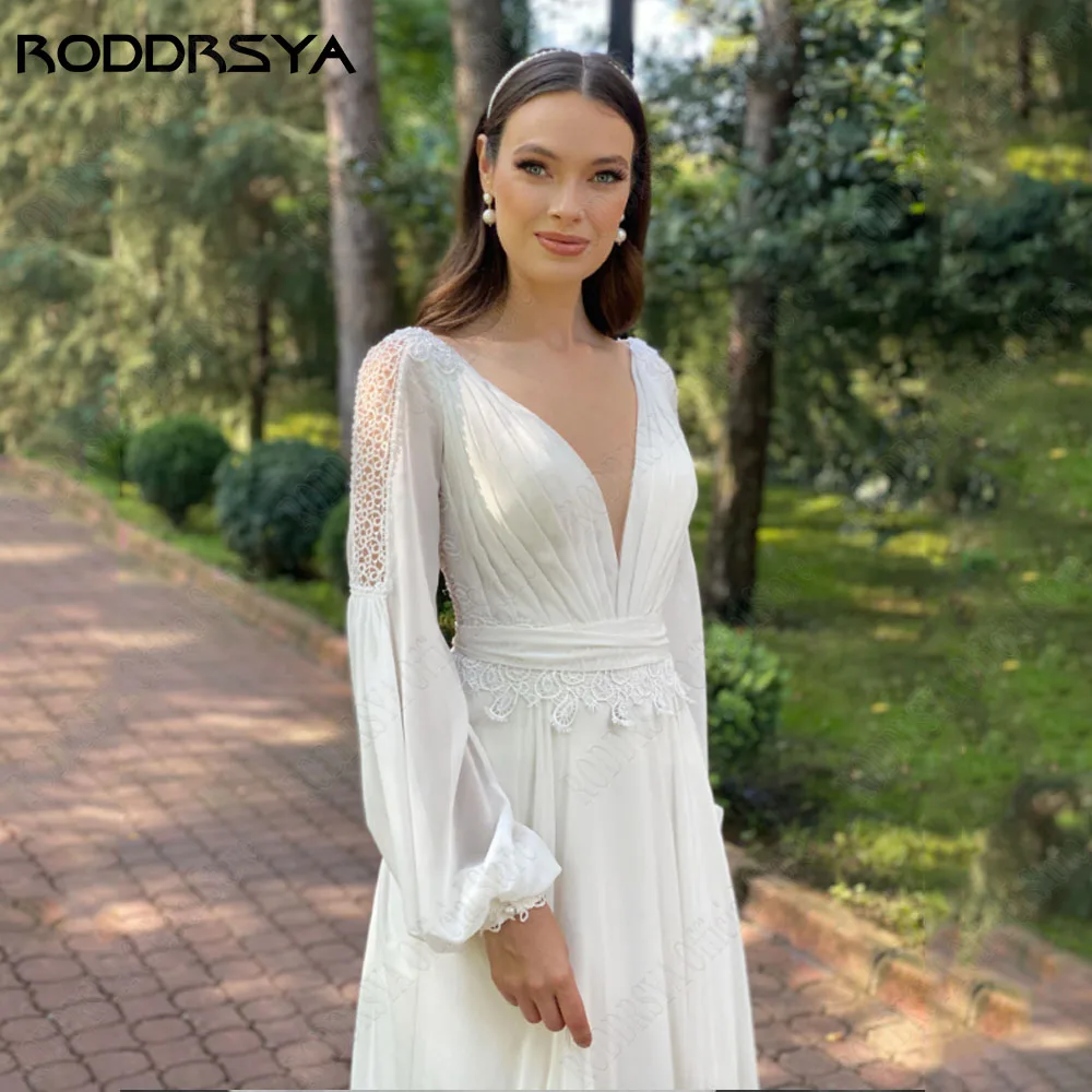 

RODDRSYA Boho V-Neck Chiffon Wedding Dress Plus Size Backless Long Puff Sleeves Lace Bridal Gown A-Line Plus Size Düğün elbisesi