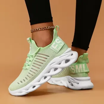 أحذية رياضية رجالية للصيف خفيفة الوزن قابلة للتنفس شهادة جديدة حذاء تدريب برباط أحذية رياضية خارجية أنيقة 3