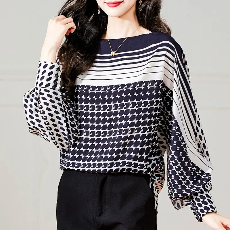 Temperament French Style Spring Autumn New Women's Slash Neck Printing Fashion Office Lady Loose Long Sleeve Chiffon Shirt Tops