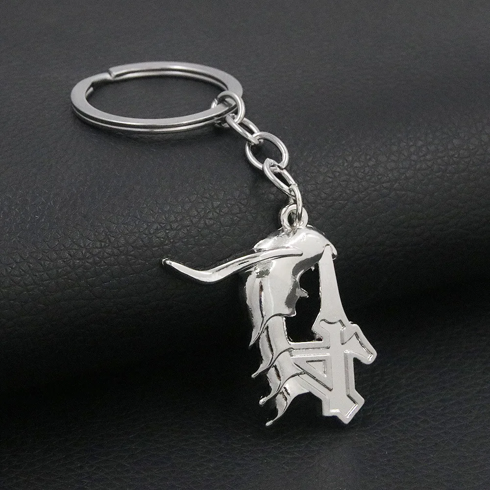 Anime Bleach Necklace Ulquiorra Cifer Character Cosplay Image Necklaces Accessories Hollow Mask Silver Color Necklace Decor Prop