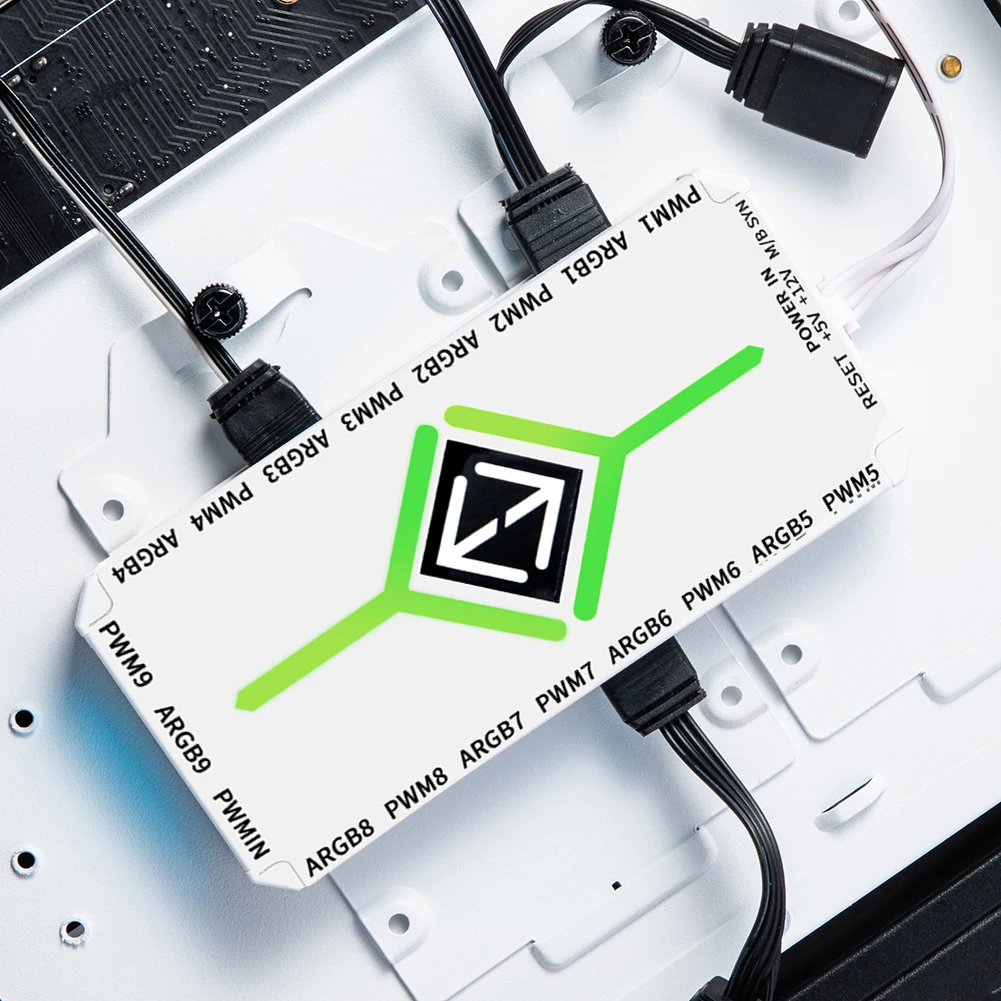 1 To 9 3 in 1 5V 3 Pin ARGB Controller Cooling Fan Hub with Remote PWM ARGB Fan Hub for 5V Addressable ARGB Computer PC Case Fan