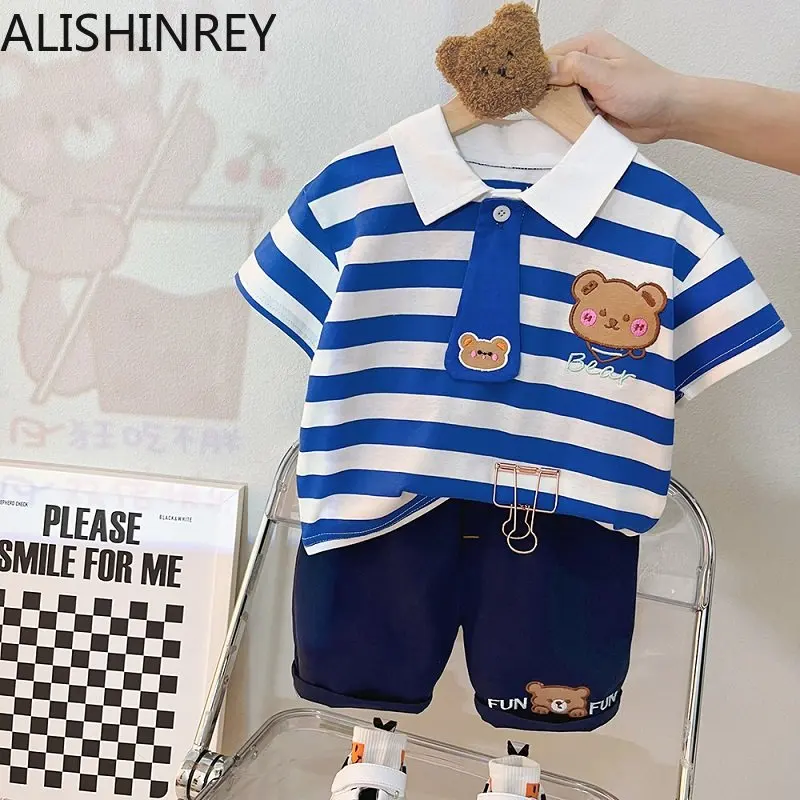 

Комплект детской одежды ALISHINREY для мальчиков, Новинка лета 2023, Модный Стильный хлопковый высококачественный Детский костюм, детская одежда