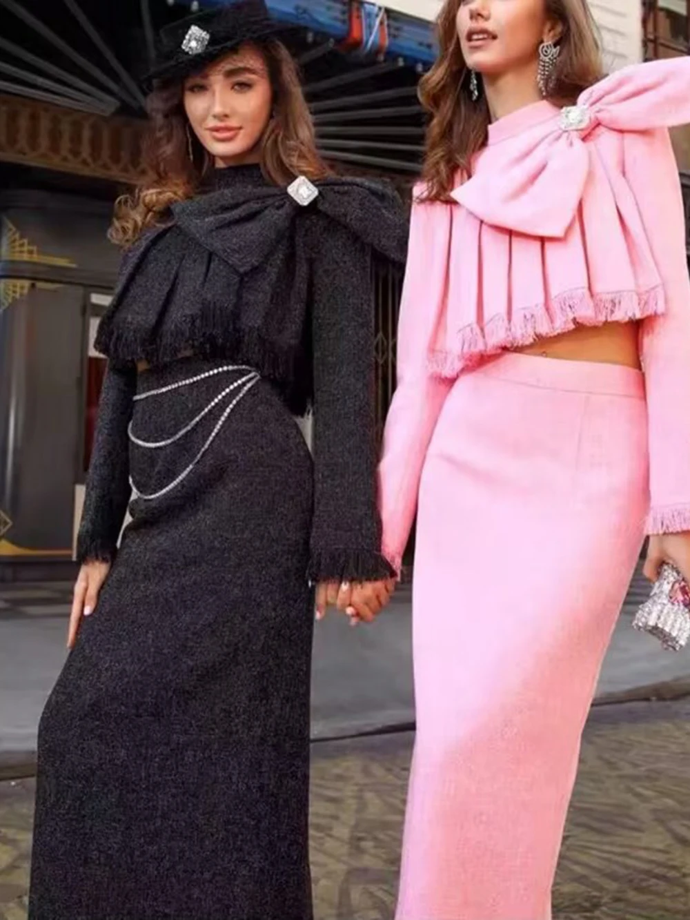 

2023 Autumn Women's Sexy Pink Small Fragrant Elegant Standing Neck Pleated 3D Bow Top High Waist Tassel Skirt Bodycon Club Set