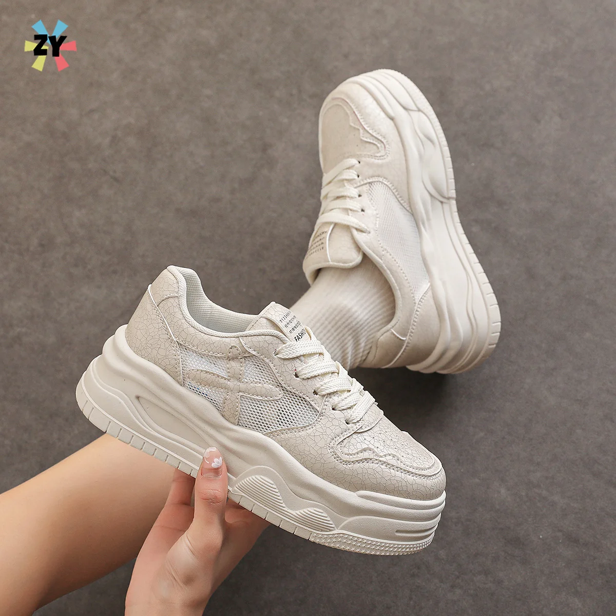 

Comfortable casual sports shoes spring and summer sports shoes walkin shoes women's fashionable and breathable shoe women's