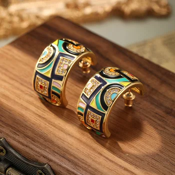 SUYU Spring New Colorful and Colorful Earrings Fashionable Women's Design Personalized Small and Luxury Versatile Earring Gifts