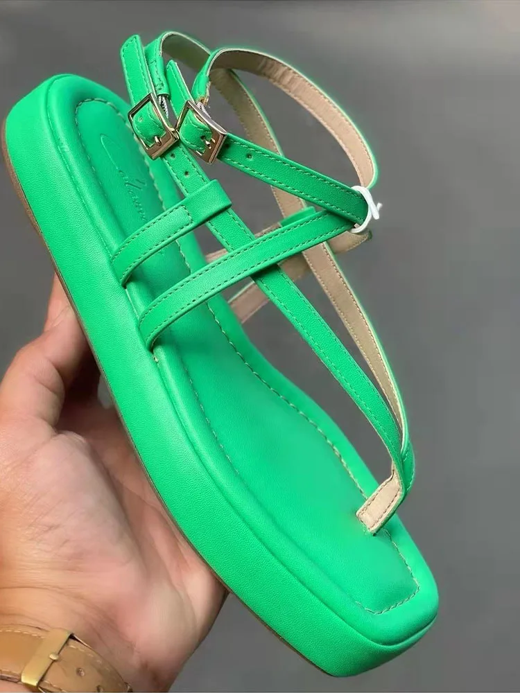 Women Sandals Summer Flats Shoes 2022 New Trend Brand Fashion Causal Clip Toe Ladies Shoes Beach