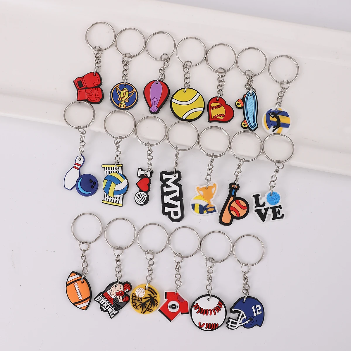 20 stücke Sport Serie Schlüssel bund niedlichen PVC Schlüssel anhänger Ring Geldbörse Tasche Rucksack Zubehör Charme Party Dekor Jungen Mädchen Geschenk