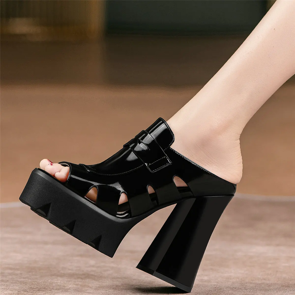 2022 Wedding Party Slippers Women Genuine Leather High Heel Gladiator Sandals Female Summer Open Toe Platform Pumps Casual Shoes