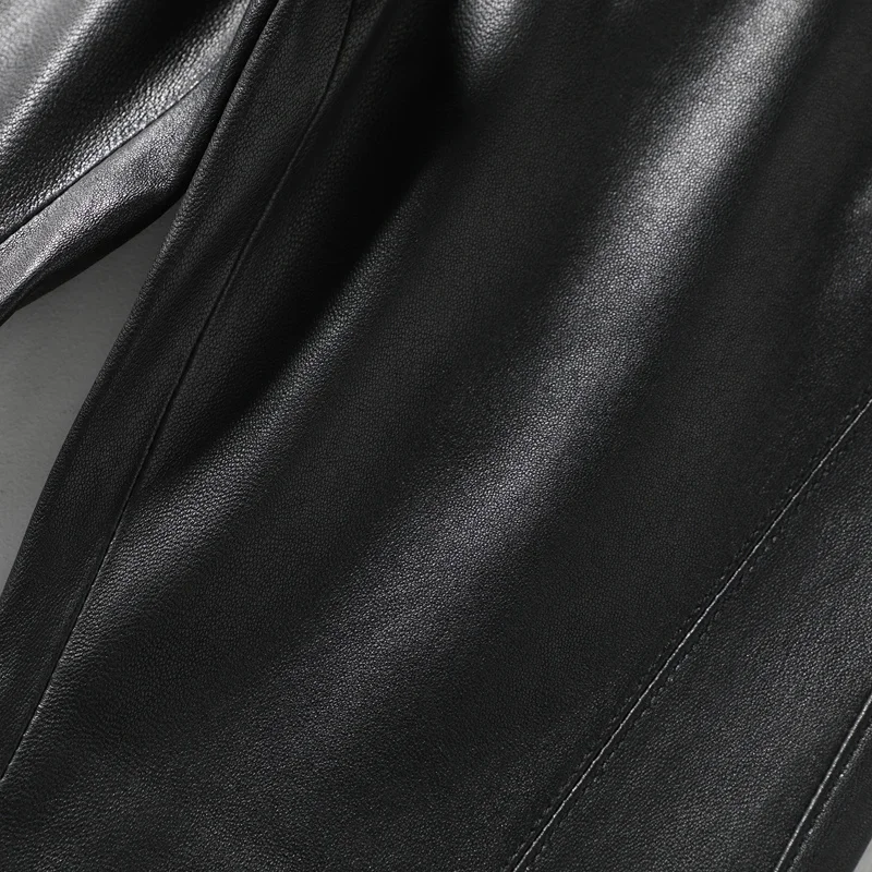 Рисунок 4 - Женские брюки-клеш Tajiyane