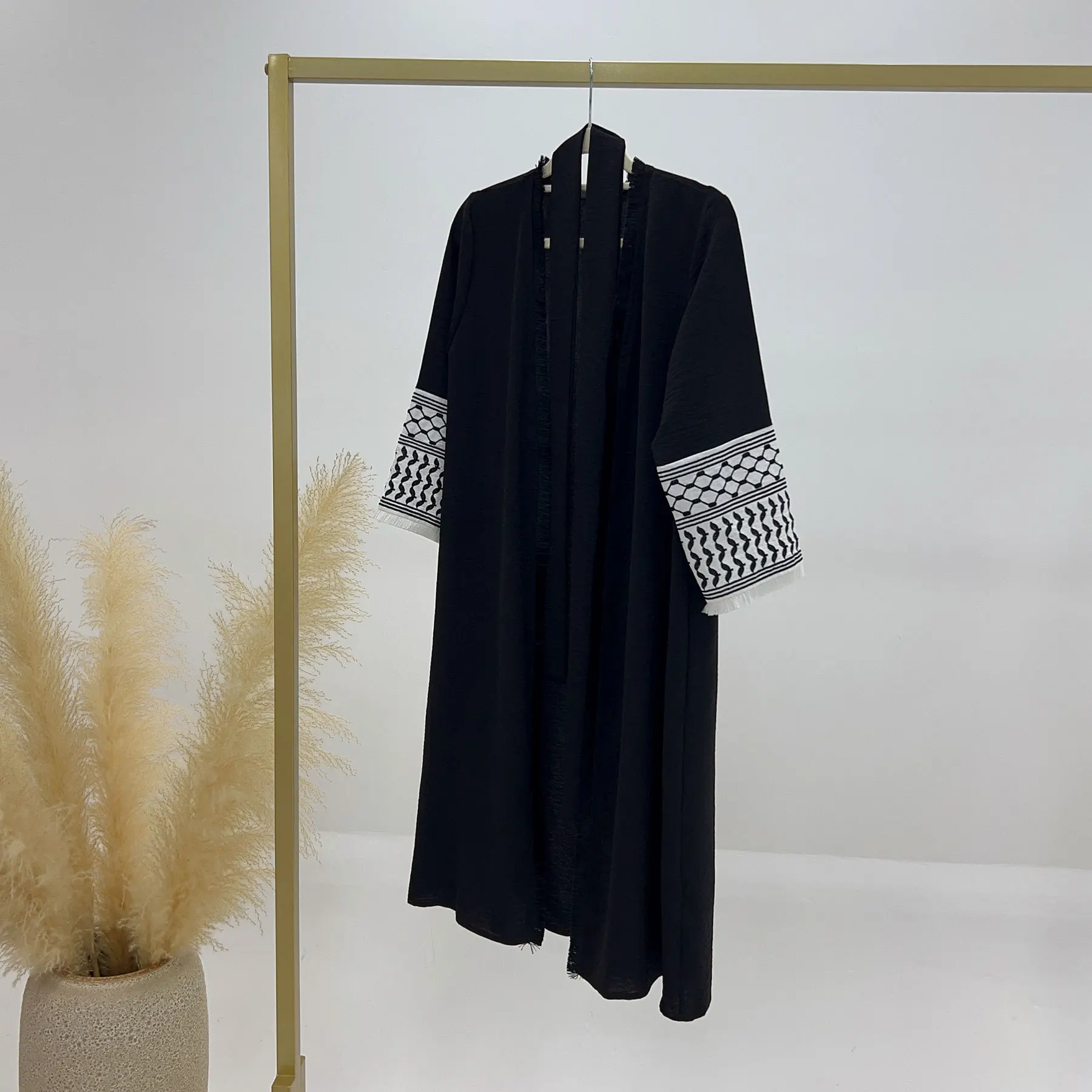 Black abaya