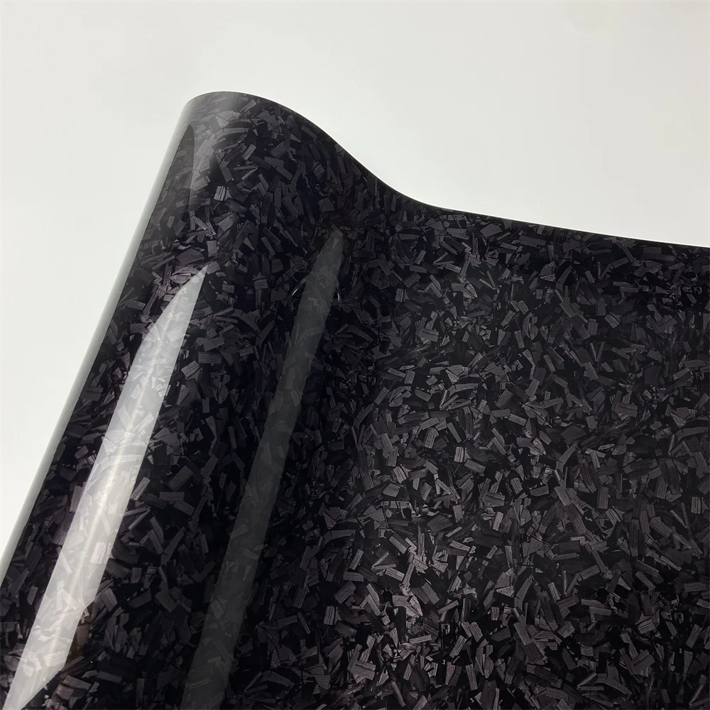 עטיפת ויניל פחמן מבריקה בצבע שחור לאופנוע אוטומטי עם מדבקה עצמית, סרט פחמן מבריק לגוף הרכב